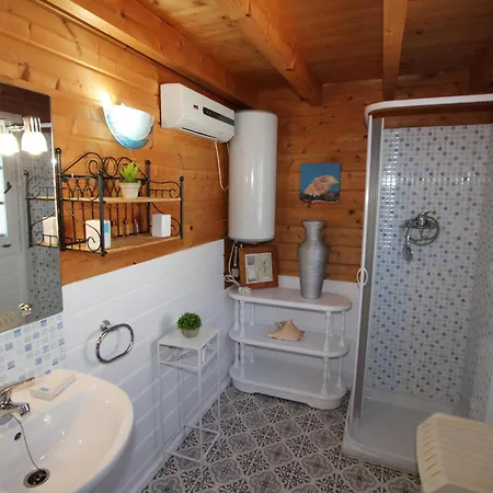 Holiday home Casa Con Piscina Privada, Cerca Del Mar, Aire Opcional, Wifi Gratis, Admiten Mascotas - Es-184-35